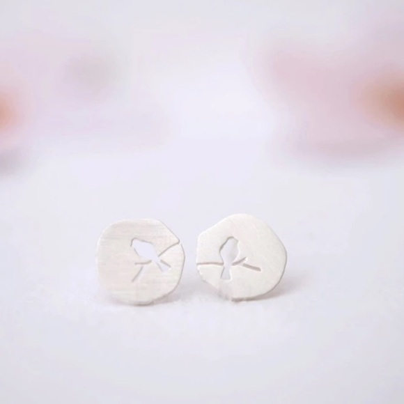 “Tweet” Bird Plate Minimalist Simple Stud Earrings - Picture 6 of 9